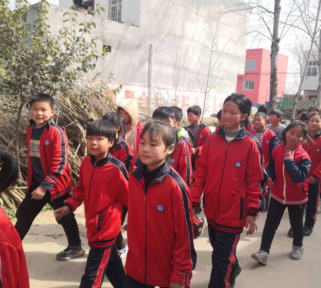 量质齐升打造优质均衡教育高地坚持以教育培养年代新人 量质齐升打造优质均衡教育高地坚持以教育培养年代新人